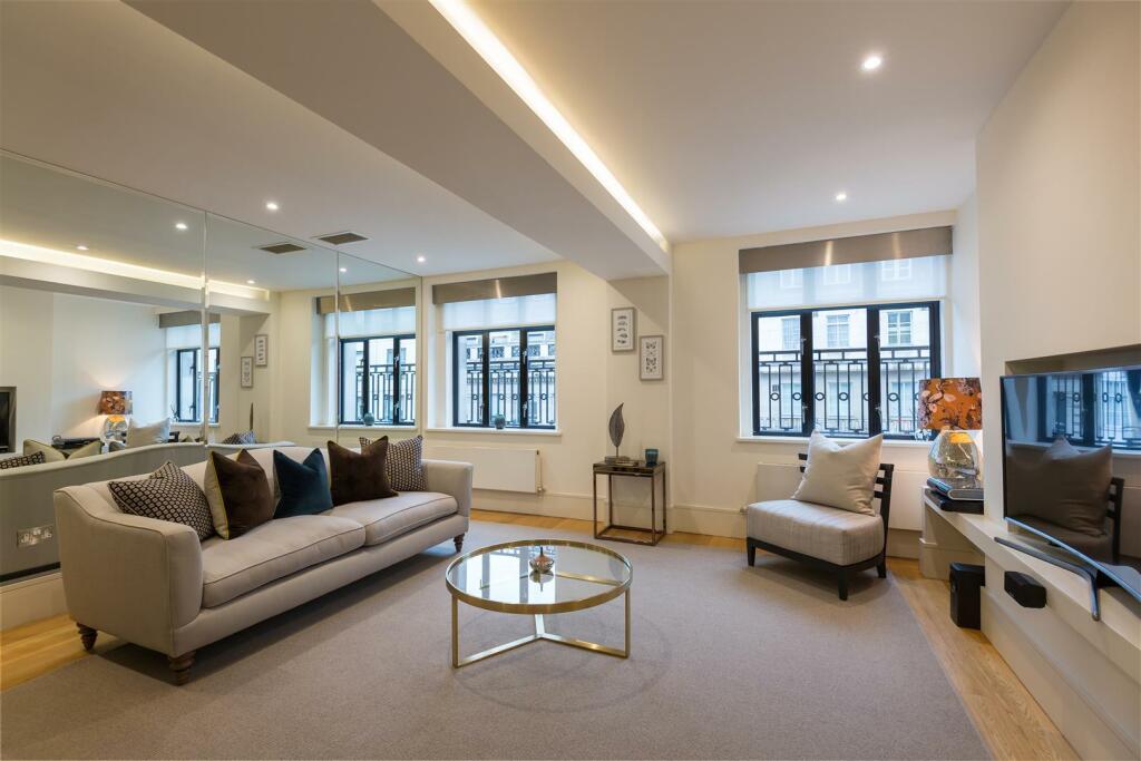 Classic 3 Bed Living Area .jpg