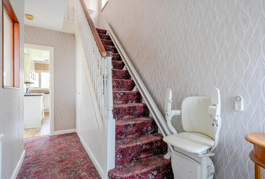 1296071-13-682c44...