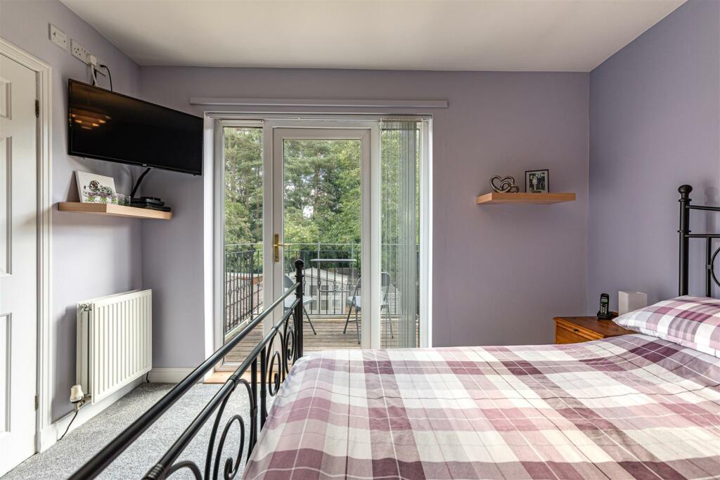 8 Tweedbank Avenue Tweedbank 36.JPG
