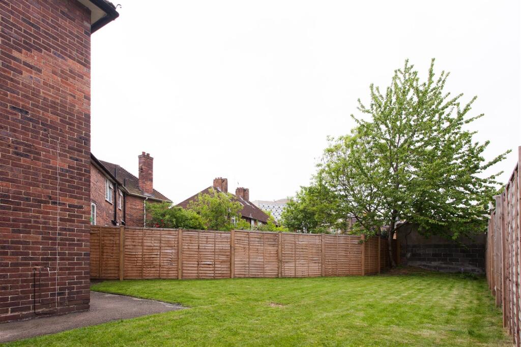 Abbotsbury Rd 007-.jpg