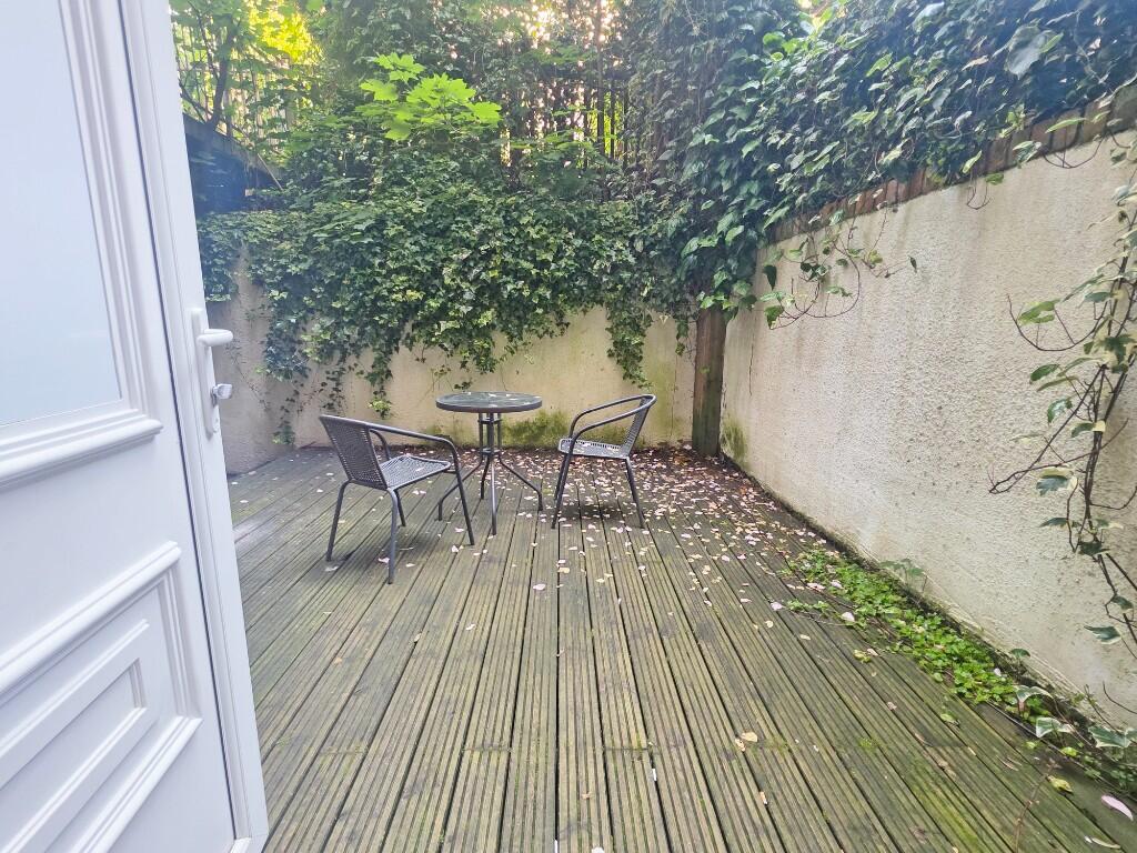 Courtyard Garden