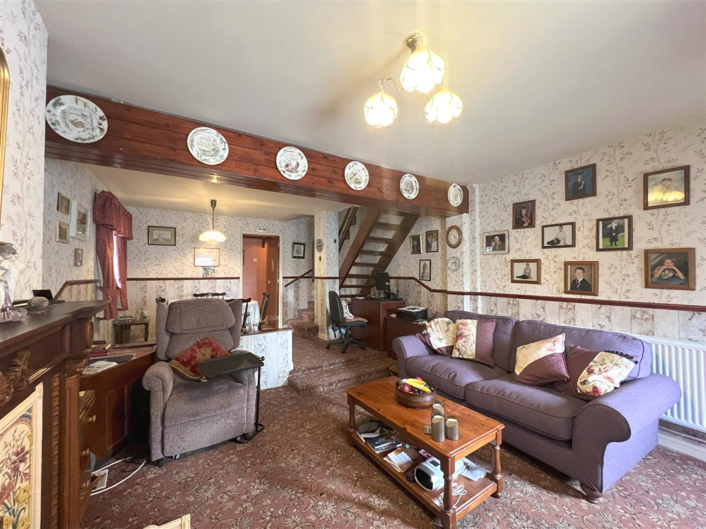 user_edited_photo-306496b8_user-edited-c71b7efa-c8