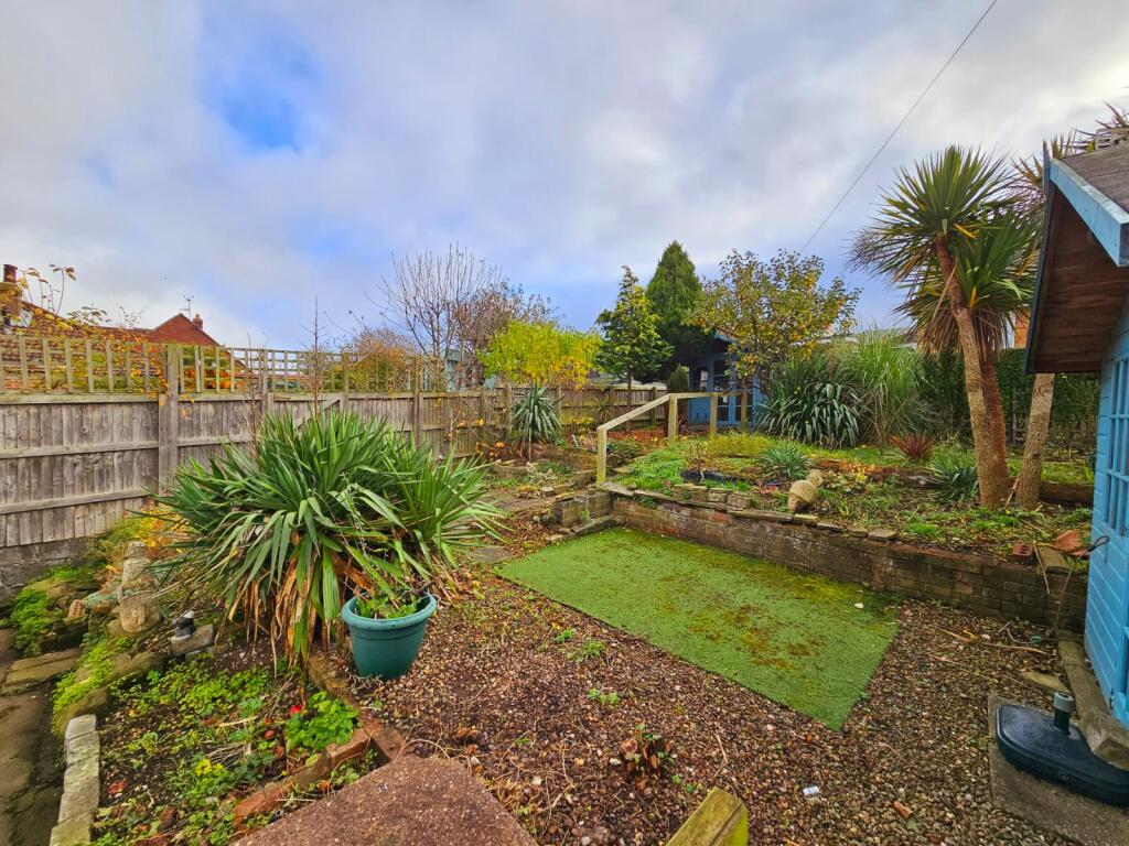 dc0bb193-de18-42fa-9f3b-e91aeb4438cc