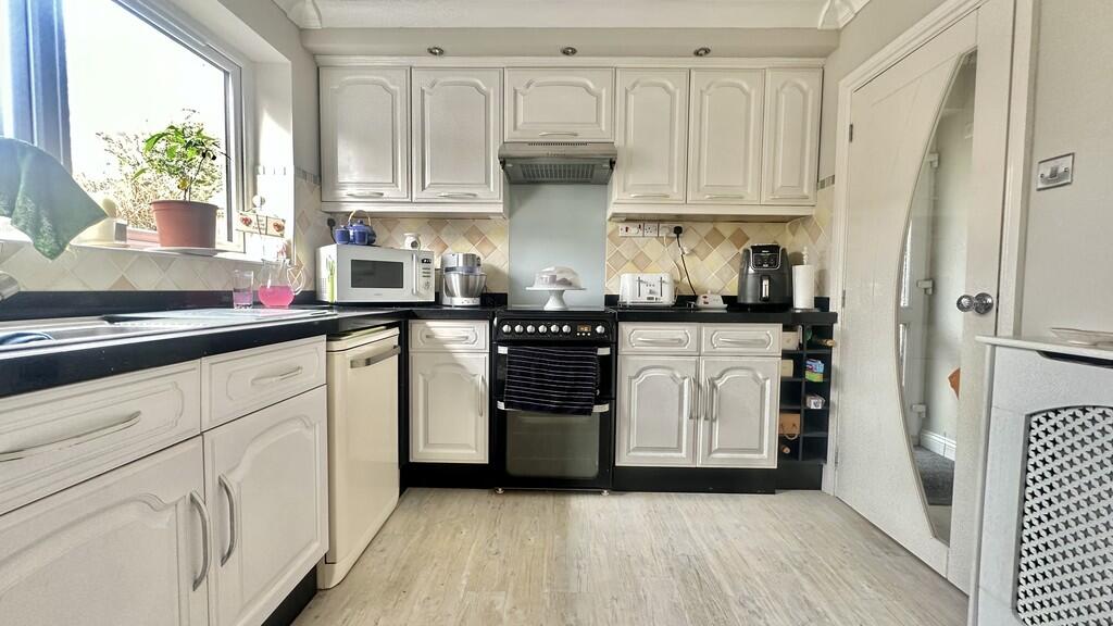 1DA7A42D-7617-451...