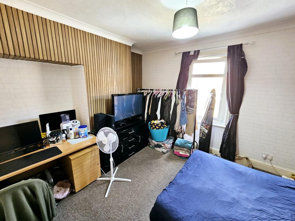 38004e02-c742-4210-9b00-ba561a3e7bd9