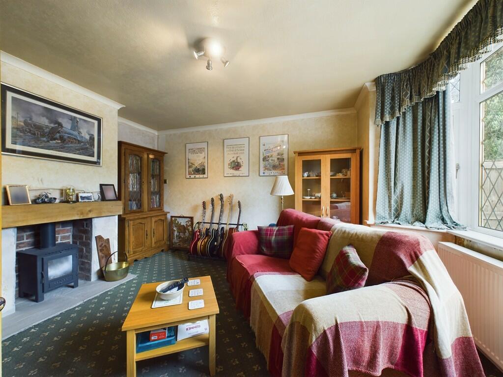 CAM02060G0-PR0216...