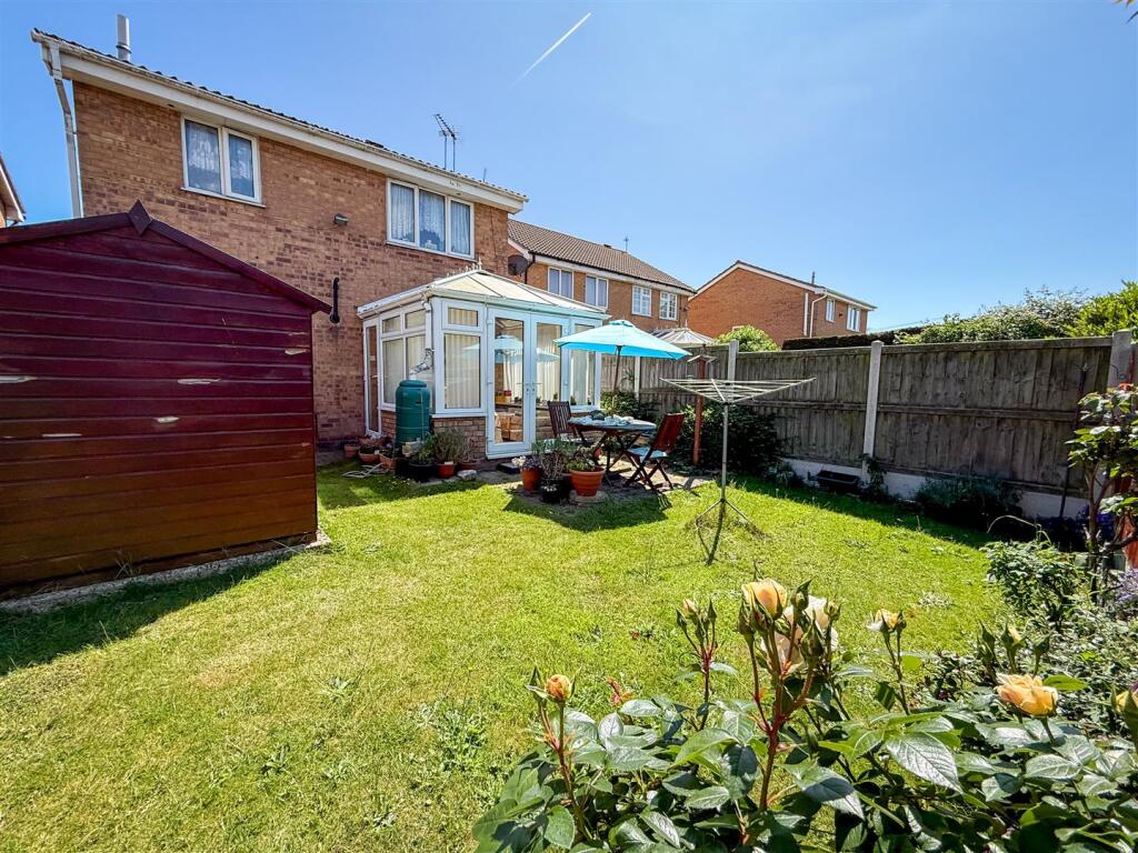 ALTERNATE VIEW OF GARDENS