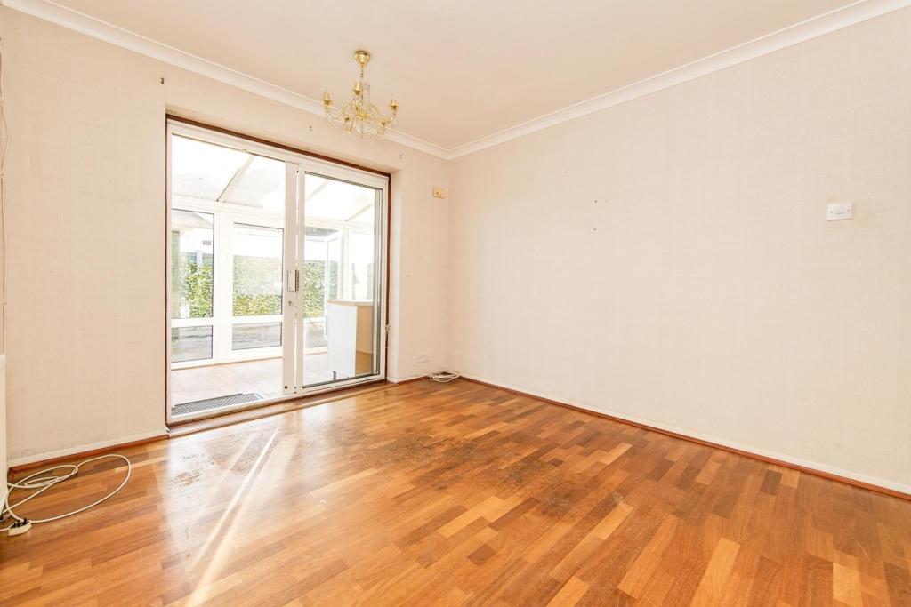 Dining Room/Bedroom