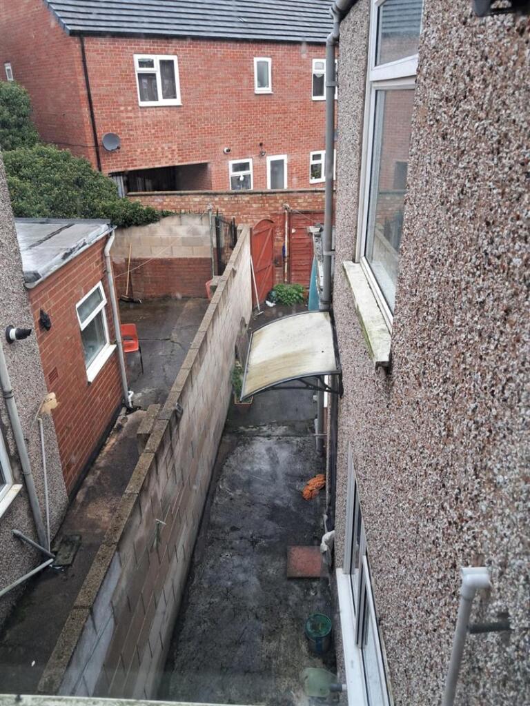 WhatsApp Image 2025-11-20 at 16.11.21_d6f34a93.jpg