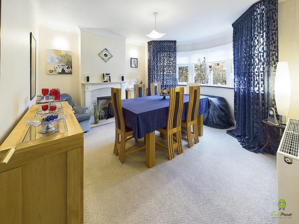 CAM04399G0-PR0029-STILL002