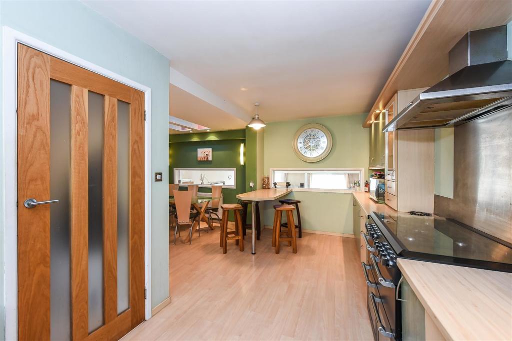 Kitchen /Diner
