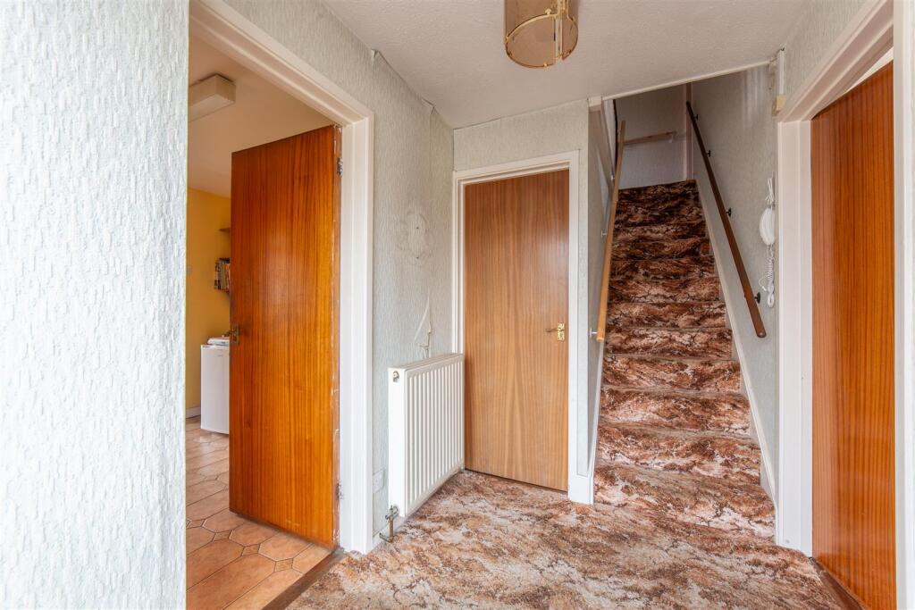 29 Llanyravon Way-24.jpg