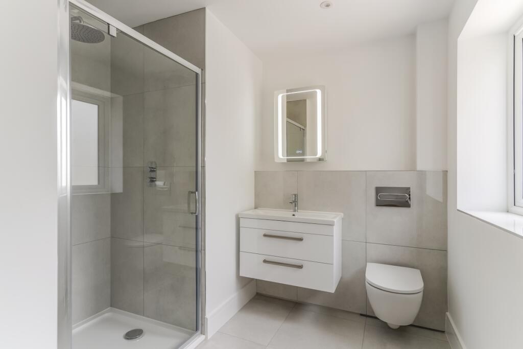 En suite shower room