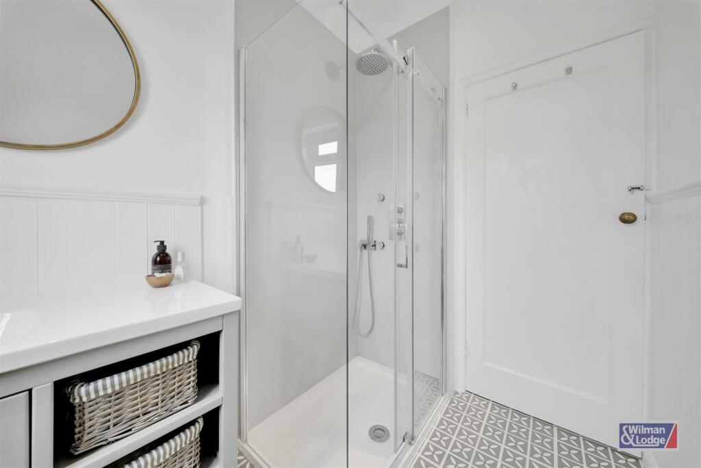 PROPERTY DETAILS