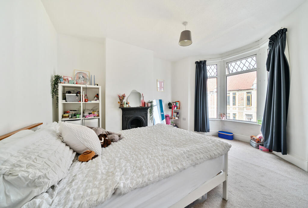 1301353-21-683978...