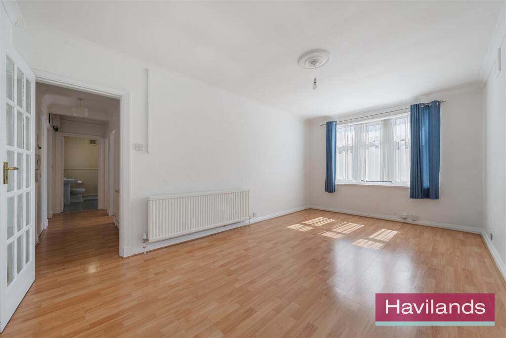 Eaton Park Court-9.jpg