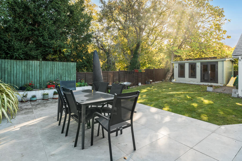 1365305-3-68fb46ba221f1