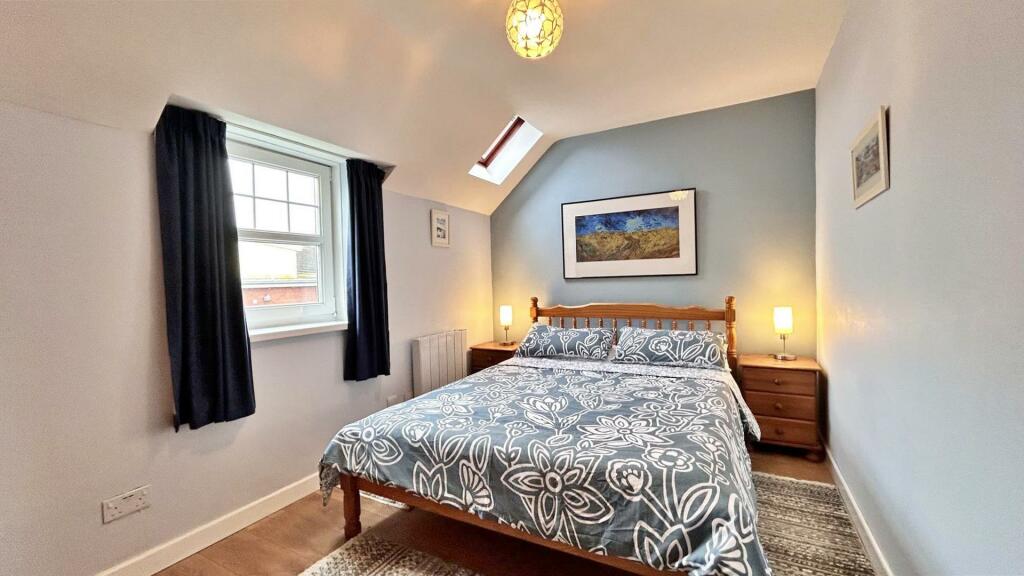 Bedroom 2.jpg