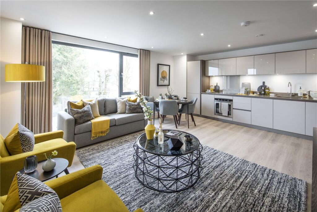 Show Apartment