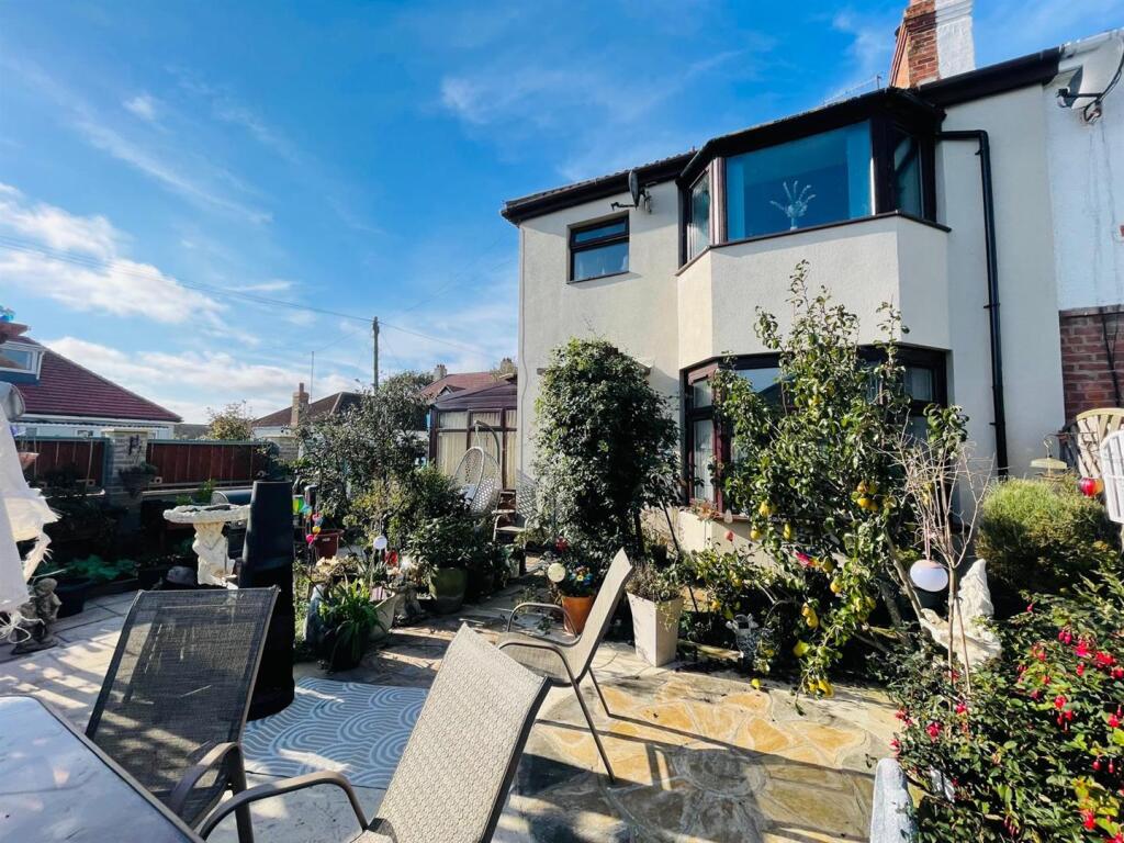 Front  garden