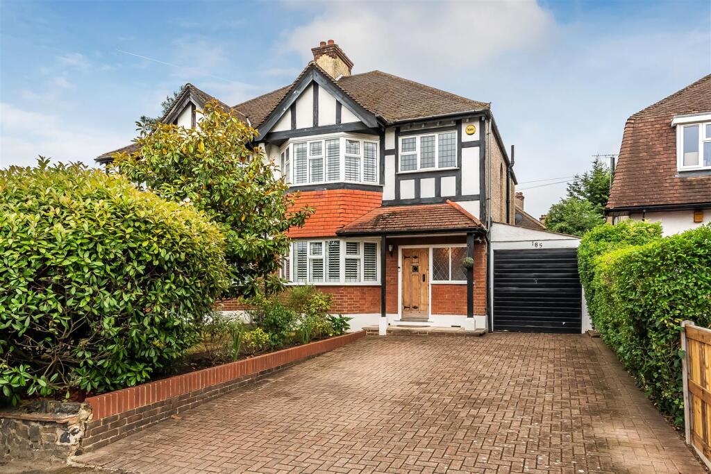 185-Cheam-Road-32.jpg