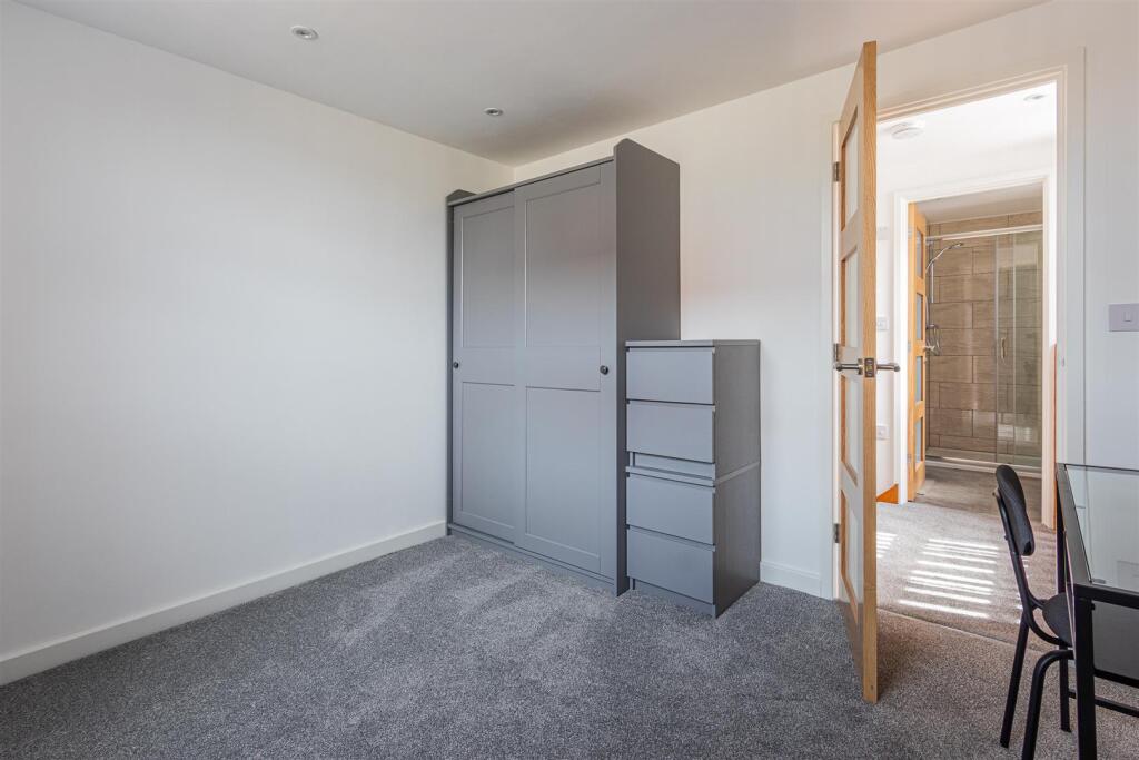 Richards Terrace 61, 2 (8 of 10).jpg