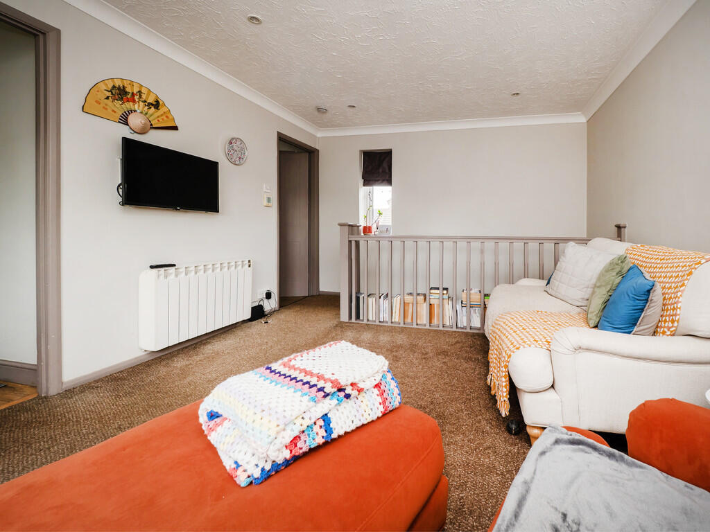 15SouthgatesDrive...