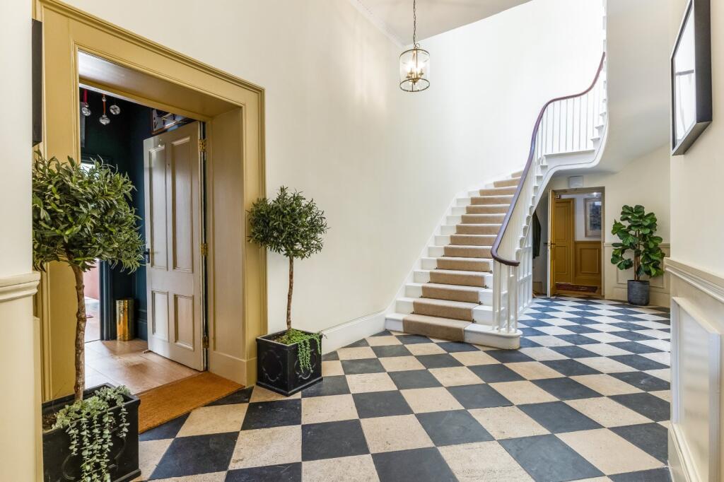 Communcal Hallway