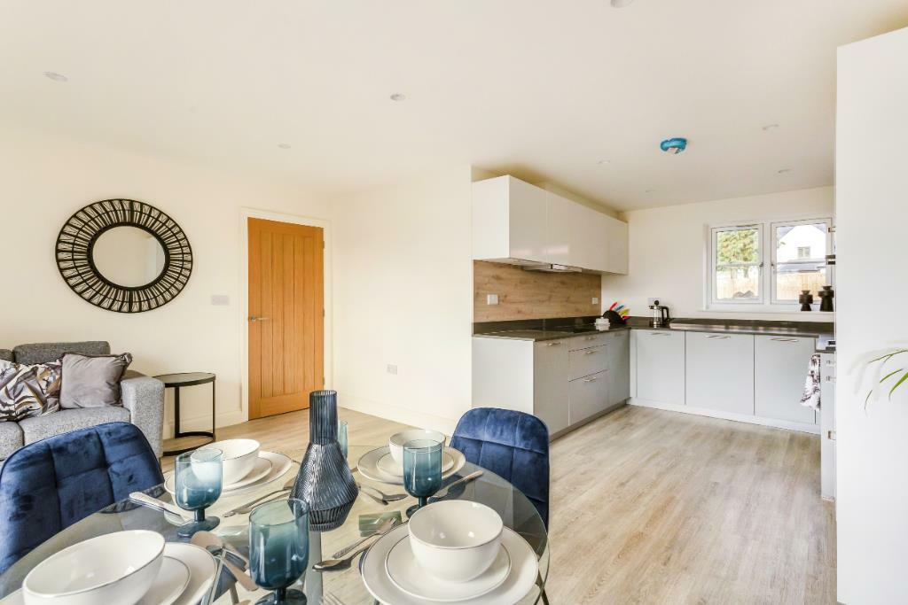 2 Farm Court 327826 (12) (Portal Size).jpg