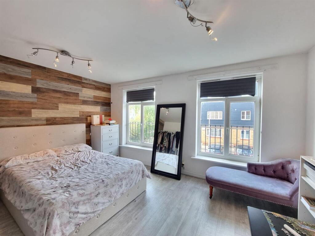 Reception (being used as a bedroom)