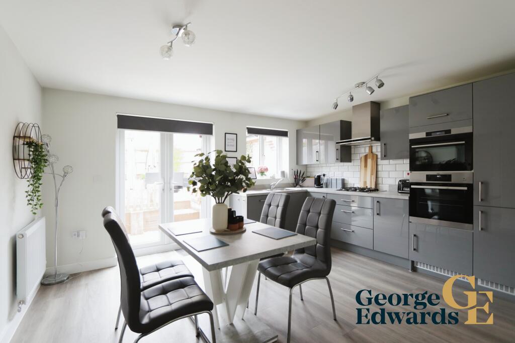 Kitchen/Dinner