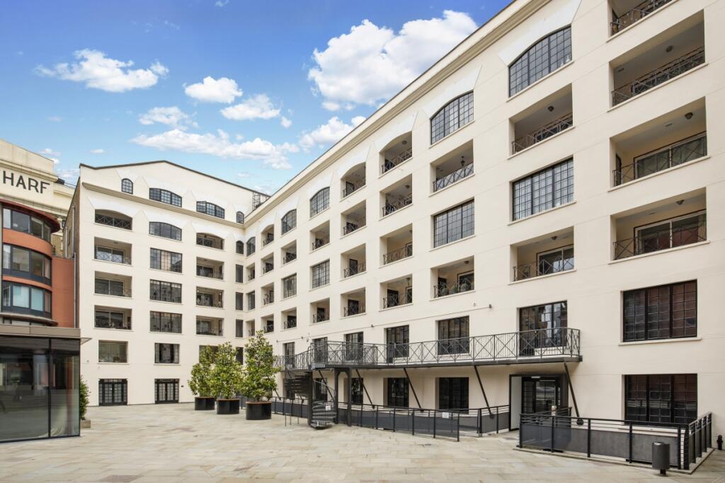 Eagle Wharf 19 - ext