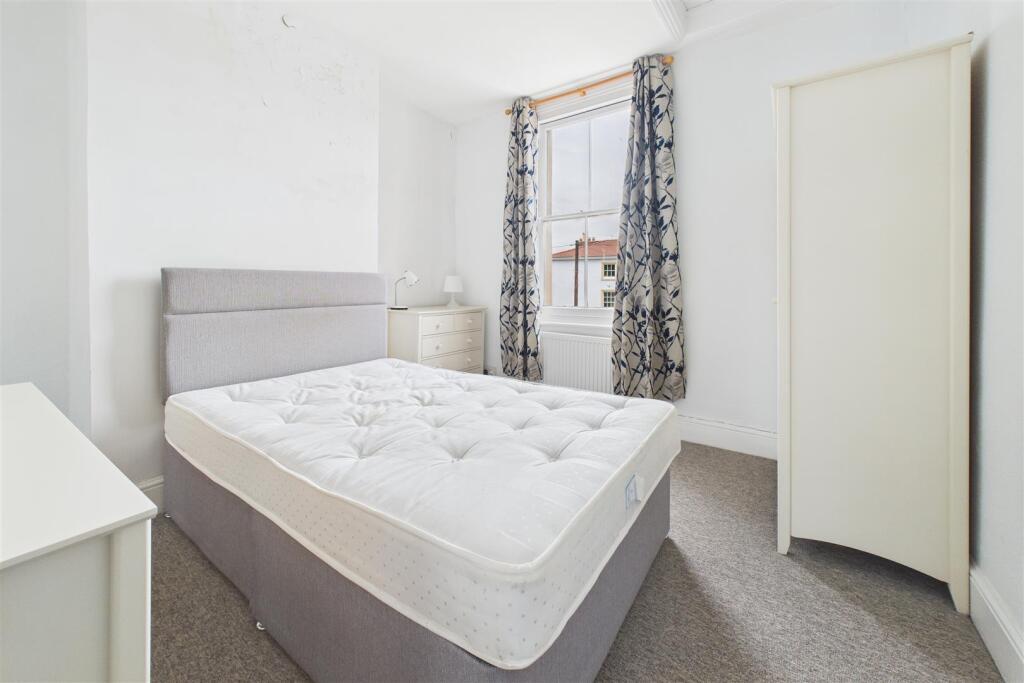 6 Osborne Villas, Kingsdown, Bristol BS2 8BP | Fre