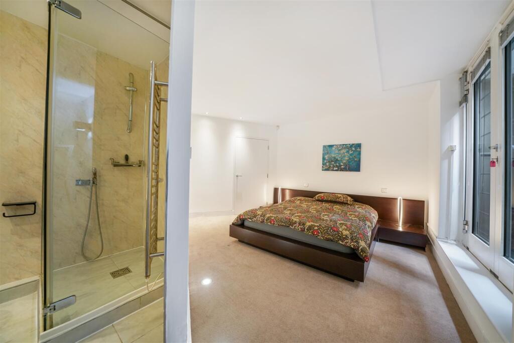 Flat Lg02, 32 Cock Lane - 9QmTfQAxBUkF1hhOazOz.jpg