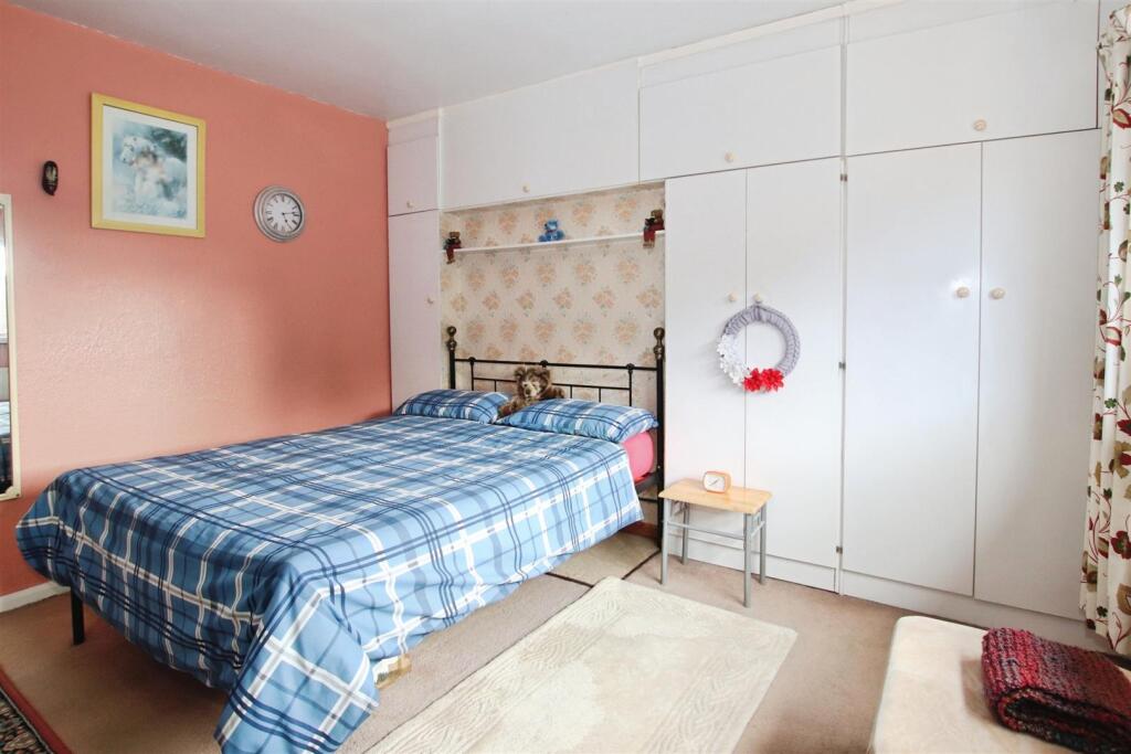 BEDROOM ONE (FRONT)