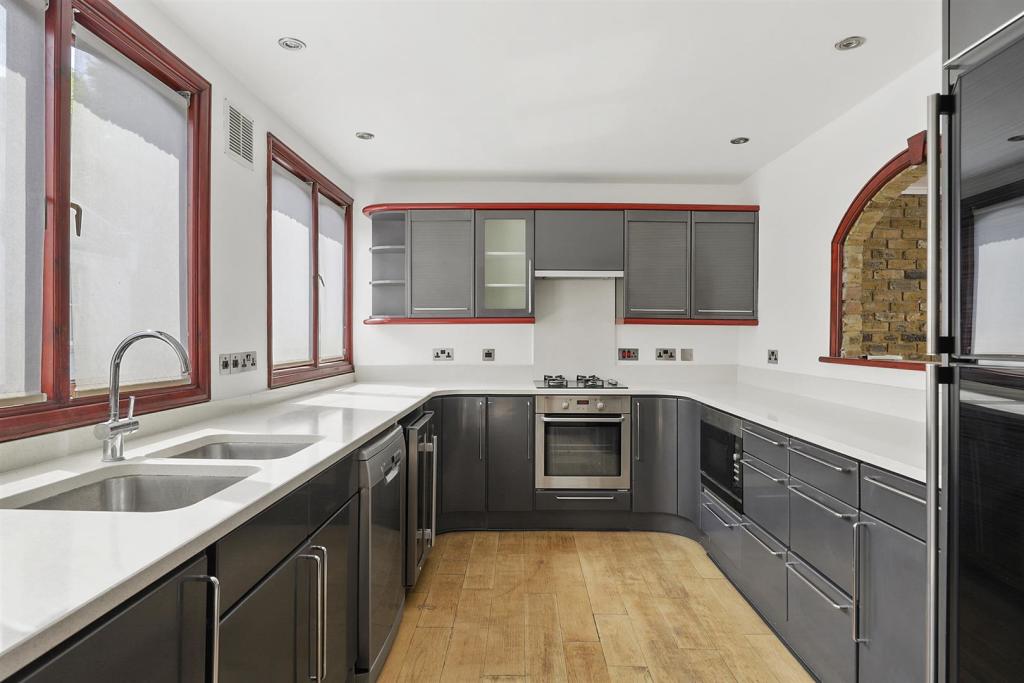 12 Eton Garages, Lambolle Place - uN1B1KRcJPZpt2ok