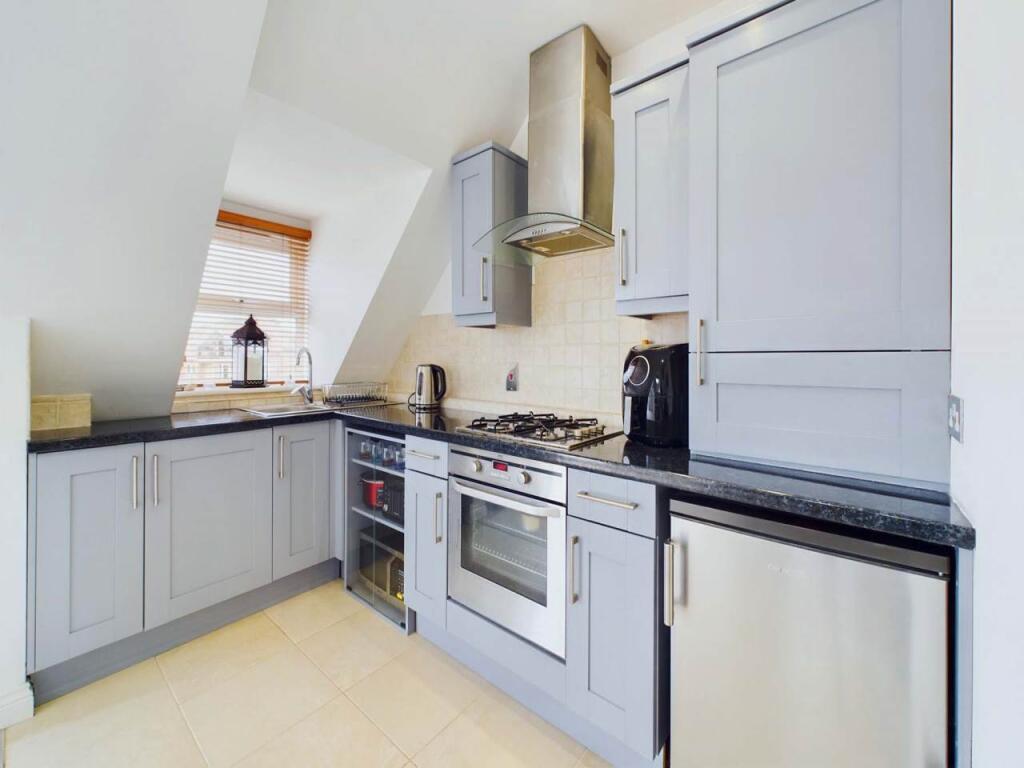 8 seacrest kitchen m