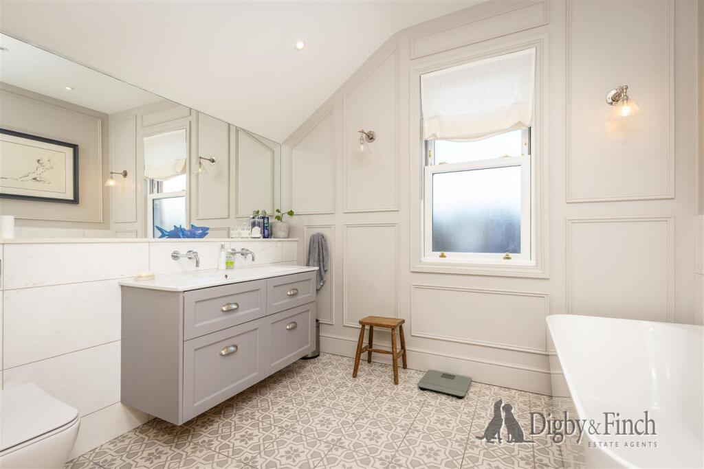 16, Chaworth Road West Bridgford, Nottingham, NG2 