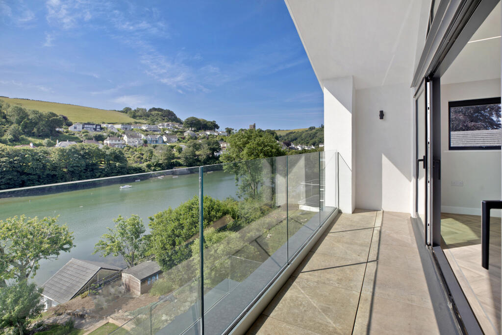 Principal Bedroom Balcony