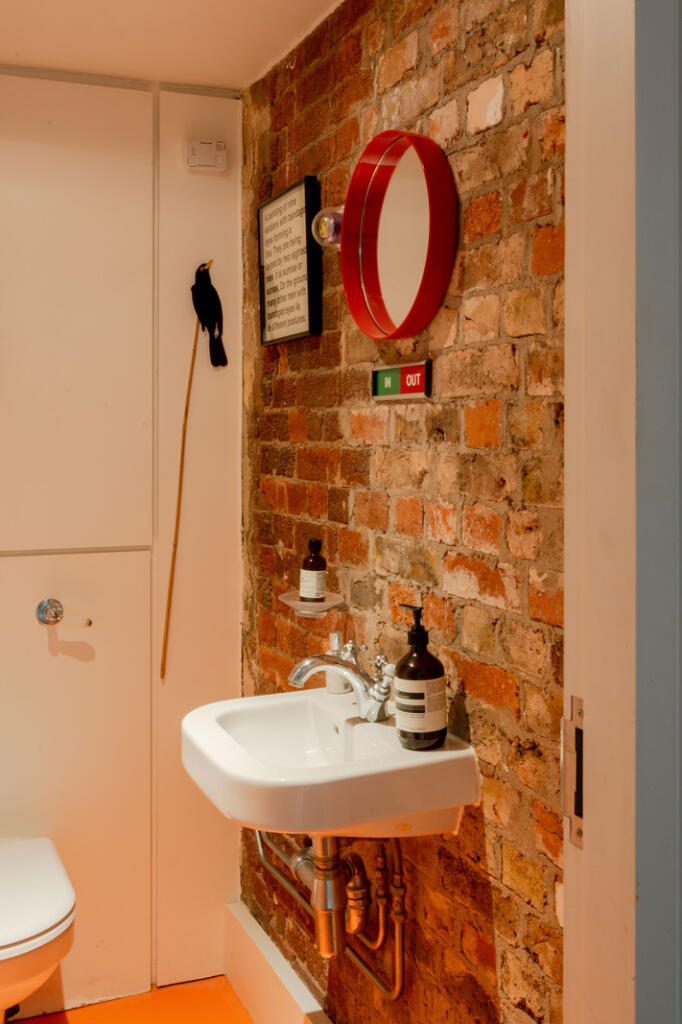 292593 - Flat 8 Hanover Lofts, Brighton BN2 9YU...