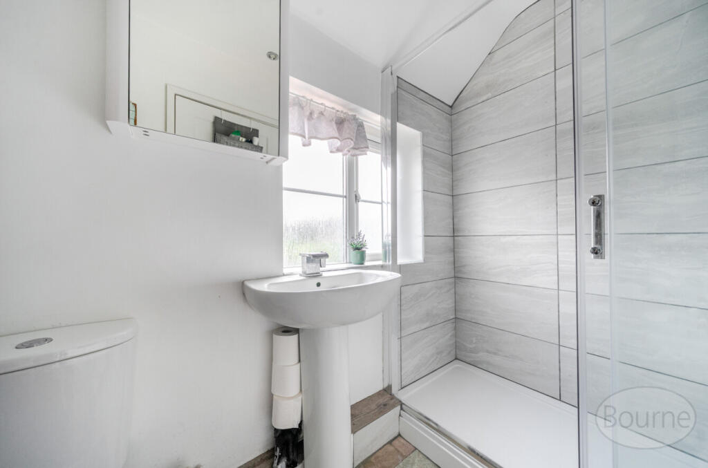 f38c3171-82df-4f2...