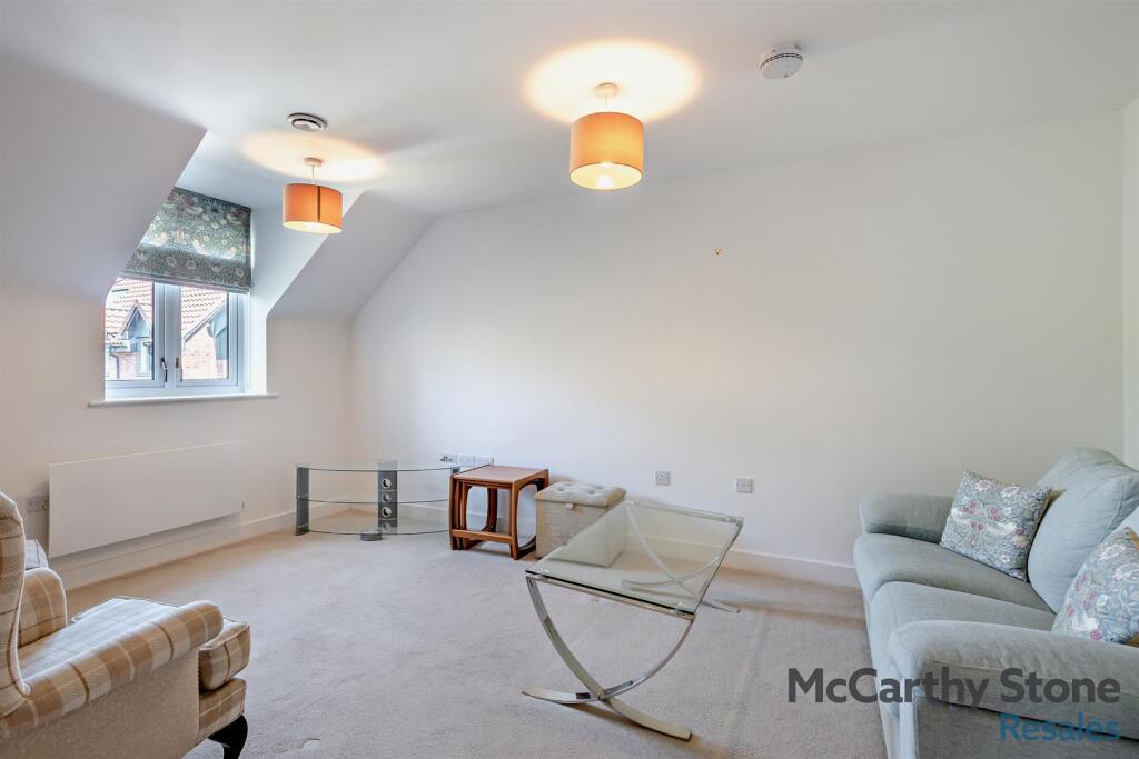 8645594-interior15-800.jpg