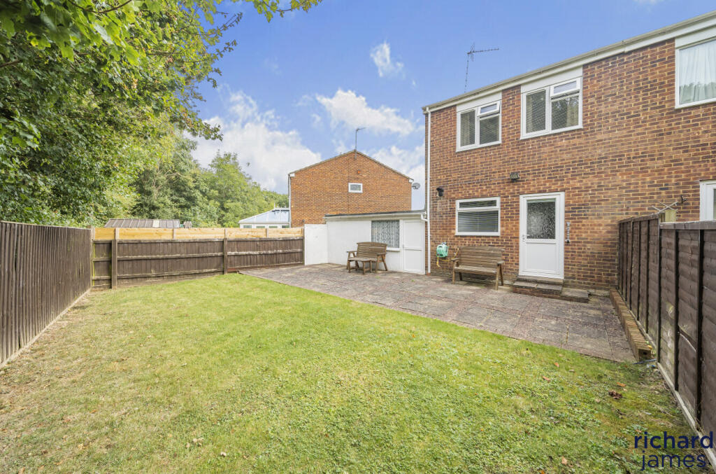 56d771ce-6b49-411...