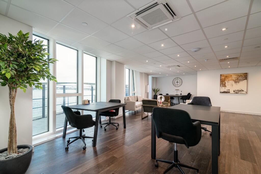 Centenary Plaza, Southampton, Hampshire, SO19