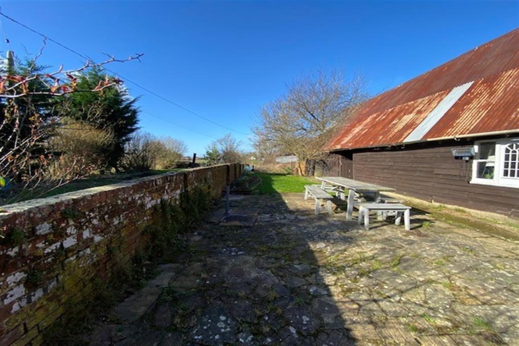 Barn+and+part+of+the
