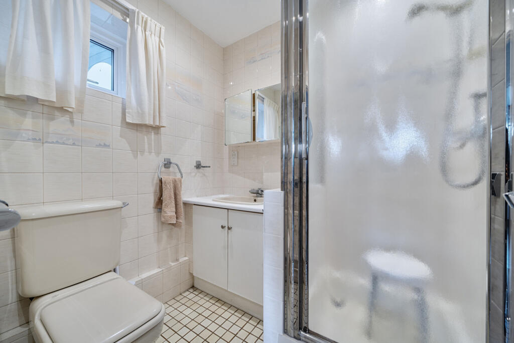 1394796-14-694957...