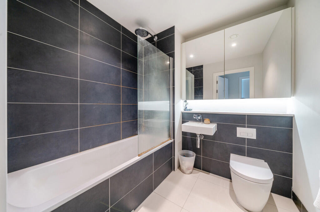 1299457-4-6830571...