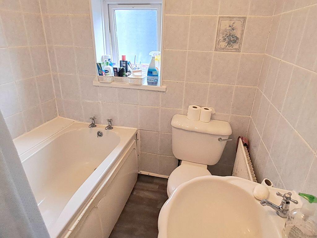 a8b54d9c5dbdd4a12c2abcdd5d1c7c656699634d