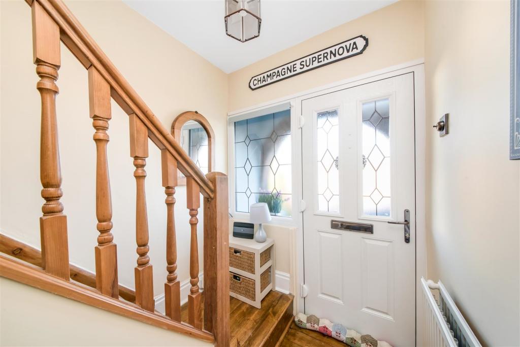ENTRANCE HALLWAY