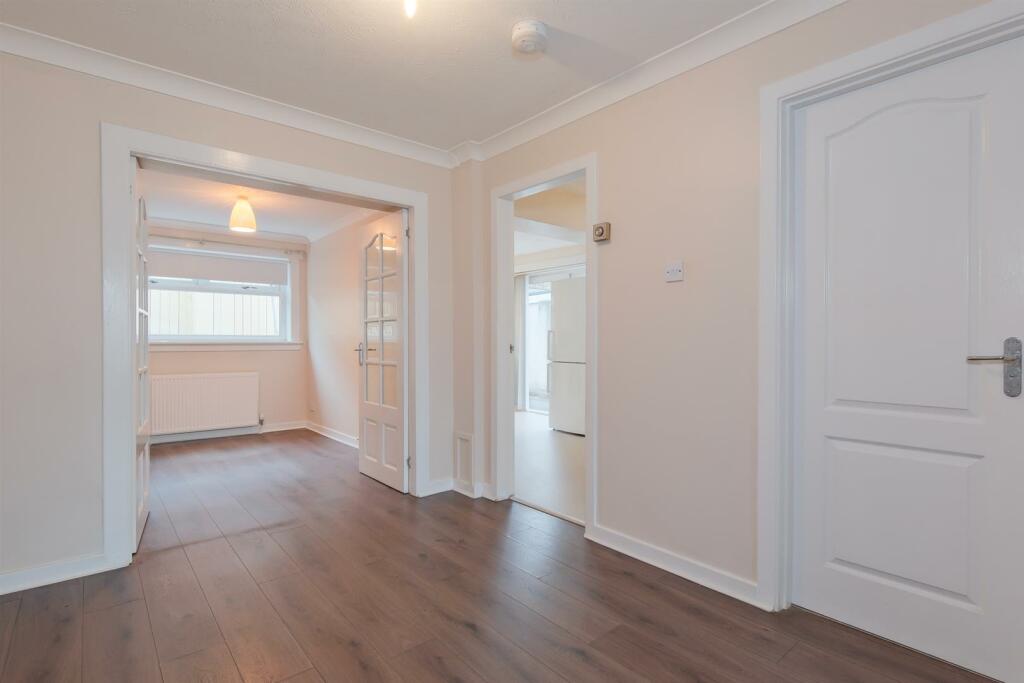 018-22 Ross Gardens Motherwell, ML1 3BE.jpg